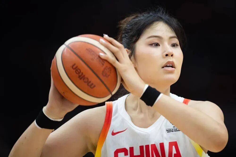护照在美国邮寄过程中被遗失,李月汝无缘女篮世界杯!本人回应 护照在美国邮寄过程中被遗失,李月汝无缘女篮世界杯!本人回应