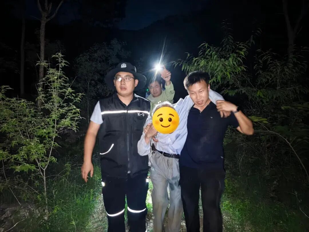 汪汪队立新功！此“汪”原名“王海平”，后更名为“大耳朵”……