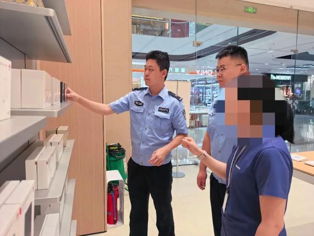 东营盗窃团伙趁乱偷表,民警连夜锁定抓获 东营盗窃团伙趁乱偷表,民警连夜锁定抓获
