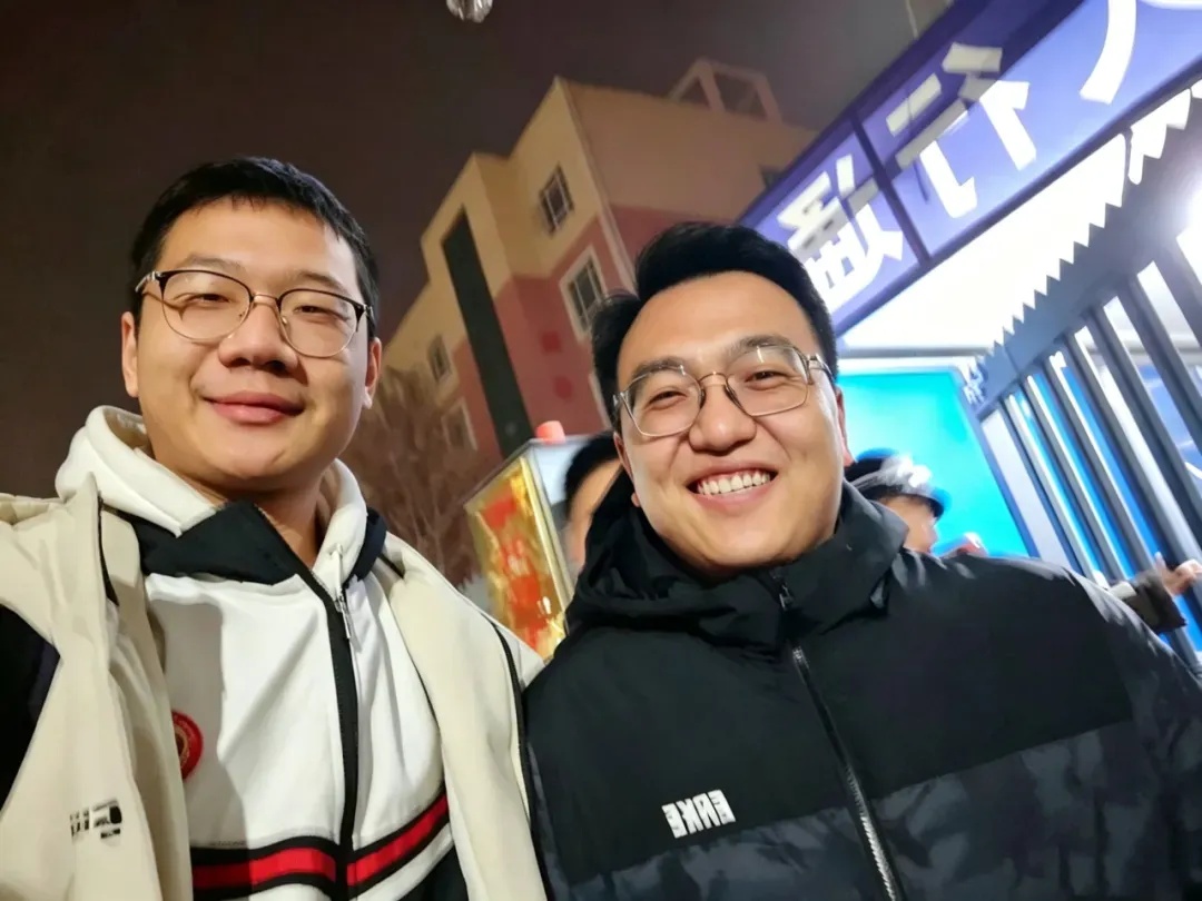 “王老师,我考上您的母校了!” “王老师,我考上您的母校了!”