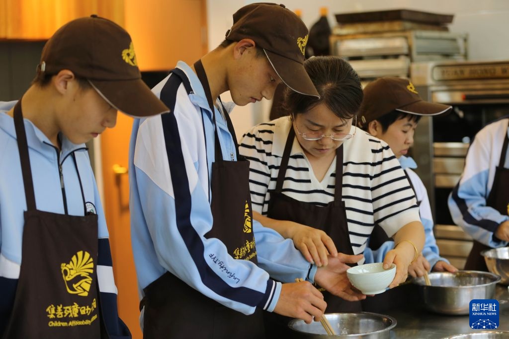 甘肃定西特殊教育向学前与职教“两头延伸”见闻 甘肃定西特殊教育向学前与职教“两头延伸”见闻