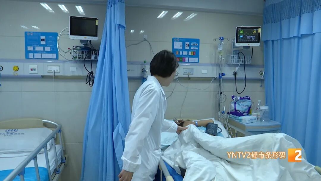 菌从云南寄,病回昆明治!男子在江苏吃见手青中毒,打车2300多公里回昆紧急救治 菌从云南寄,病回昆明治!男子在江苏吃见手青中毒,打车2300多公里回昆紧急救治