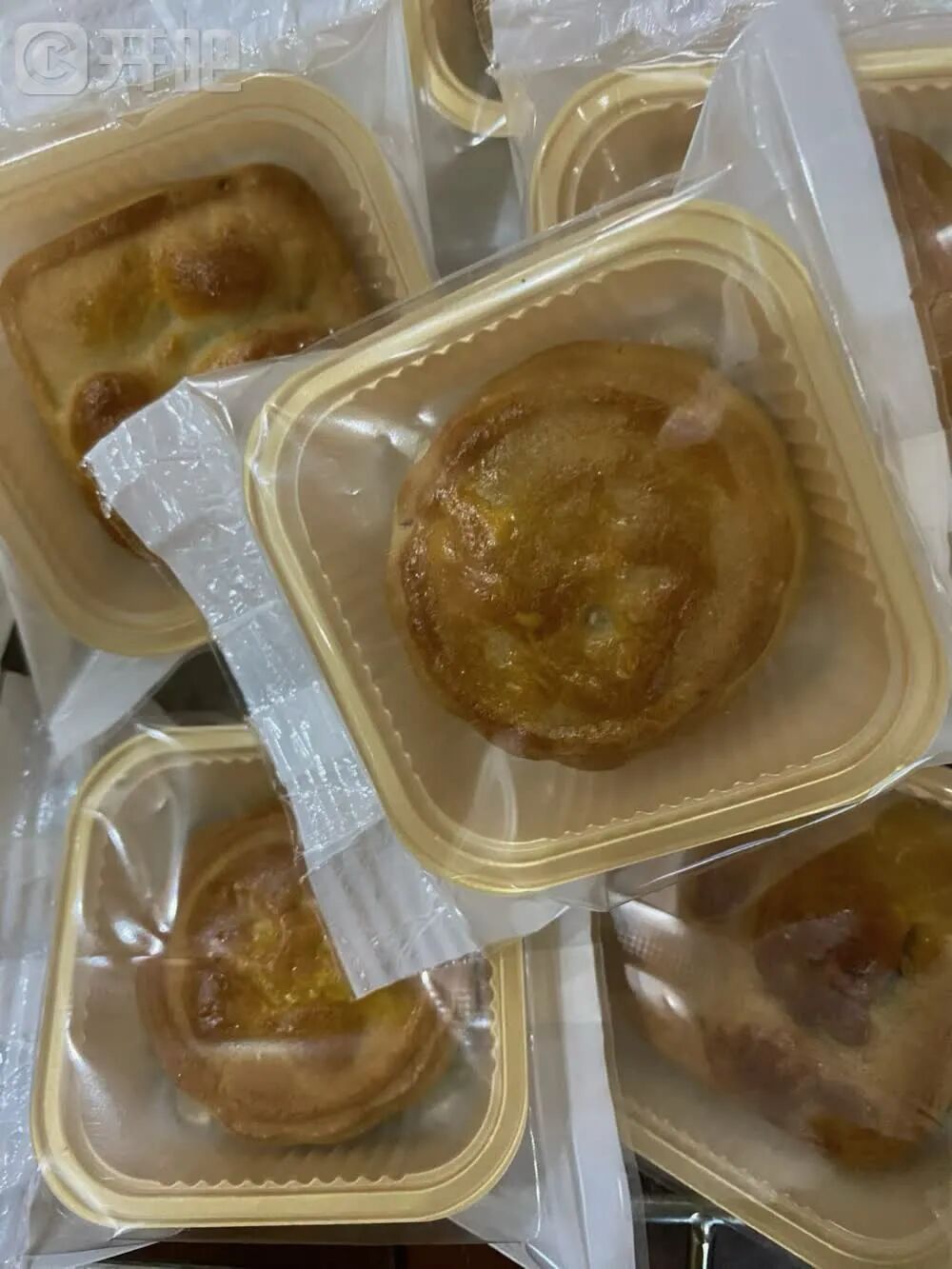 浙江妈妈晒出女儿做的月饼,直呼幸福:女儿在杭州上班,周末家里的饭菜都是她烧的 浙江妈妈晒出女儿做的月饼,直呼幸福:女儿在杭州上班,周末家里的饭菜都是她烧的