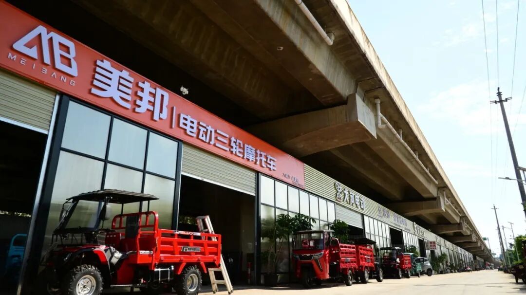 高架桥下能干啥?在昆明,答案越来越多 高架桥下能干啥?在昆明,答案越来越多