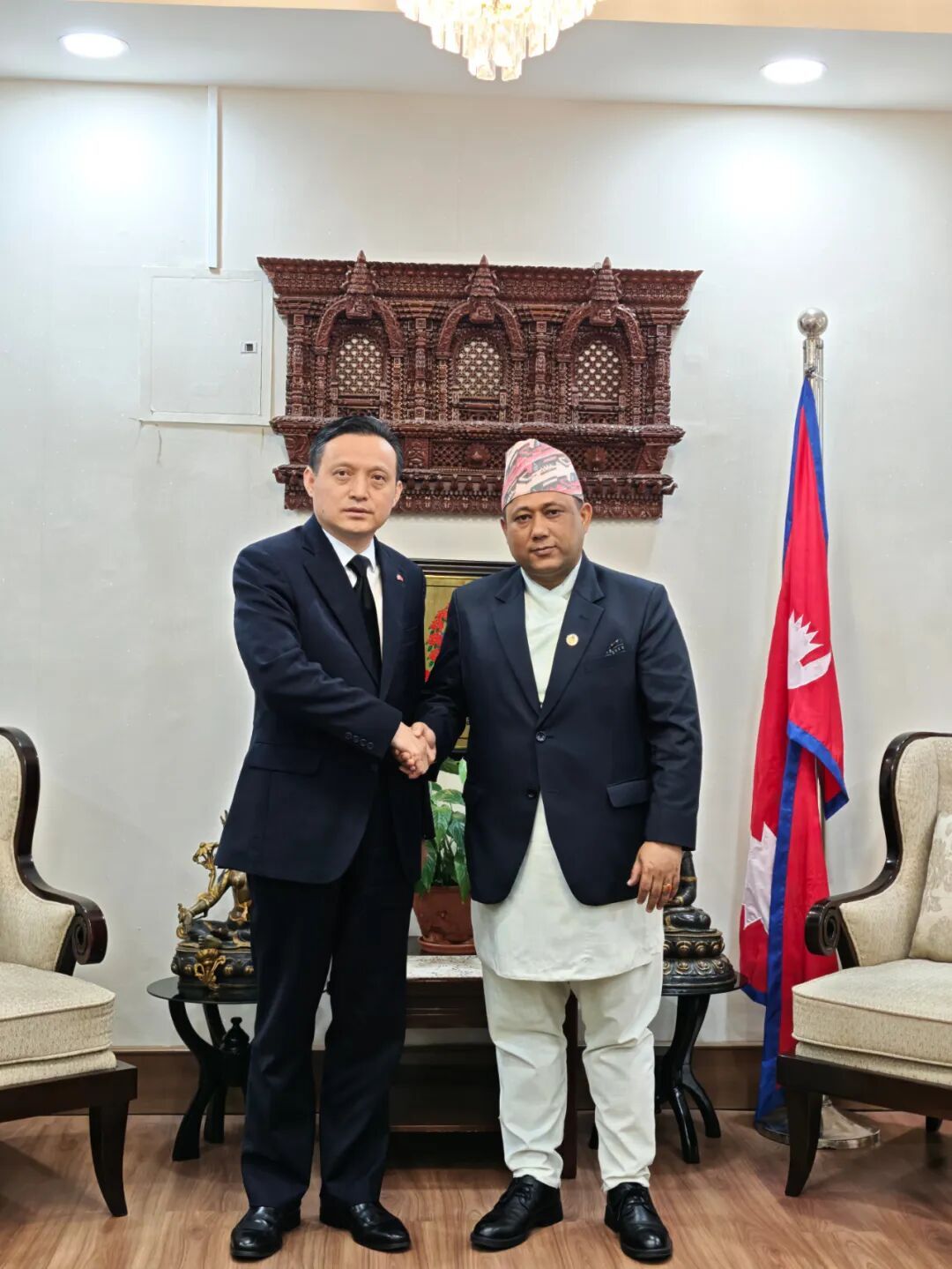 尼泊尔政府对中方慷慨驰援表示衷心感谢 尼泊尔政府对中方慷慨驰援表示衷心感谢