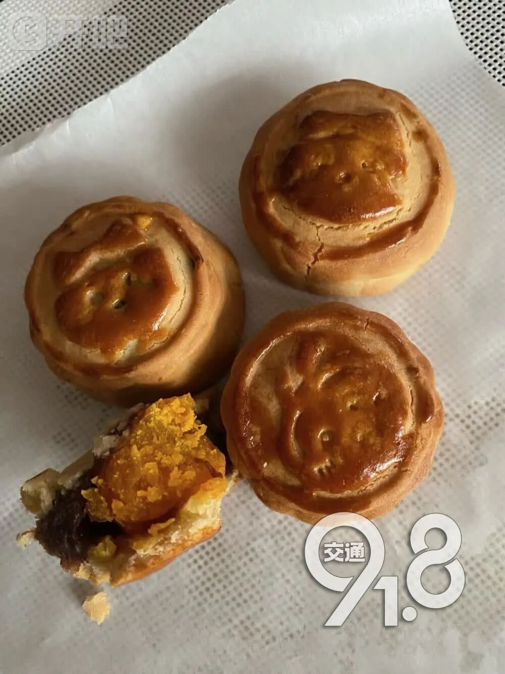 浙江妈妈晒出女儿做的月饼,直呼幸福:女儿在杭州上班,周末家里的饭菜都是她烧的 浙江妈妈晒出女儿做的月饼,直呼幸福:女儿在杭州上班,周末家里的饭菜都是她烧的
