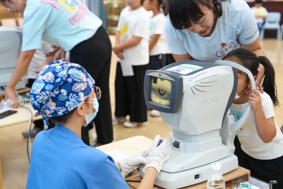 北京为13.4万余名幼儿园儿童查“视力存款”！你家孩子的“远视储备”还够花吗？