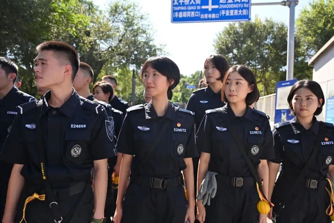 是谁又羡慕了？北京这所高校发“小狗”了……