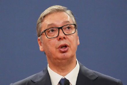 塞尔维亚进步党推举武契奇为总理候选人 塞尔维亚进步党推举武契奇为总理候选人