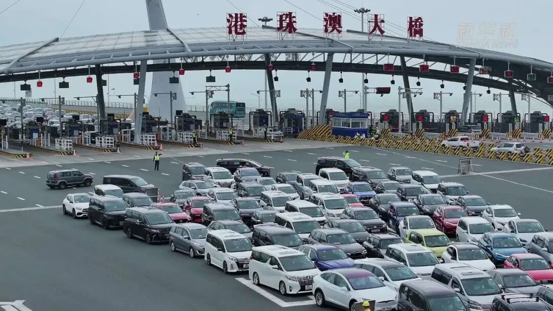 港珠澳大桥口岸通关,12月将有新变化→ 港珠澳大桥口岸通关,12月将有新变化→