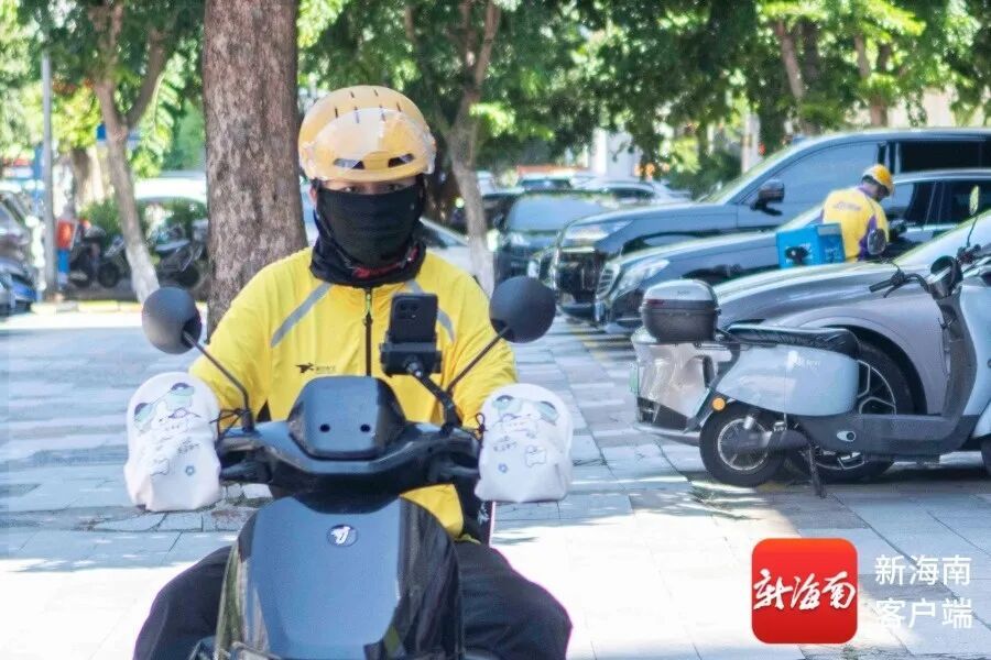海口一骑手举报“脏”外卖刷屏全网!“随手拍”让“幽灵外卖”现原形 海口一骑手举报“脏”外卖刷屏全网!“随手拍”让“幽灵外卖”现原形