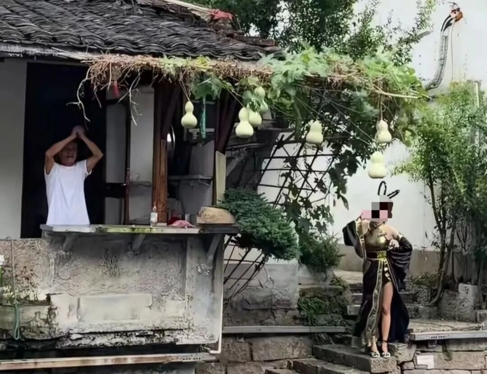 “葫芦娃爷爷”提前剪掉葫芦:流量升温之前,管理应当先行一步 “葫芦娃爷爷”提前剪掉葫芦:流量升温之前,管理应当先行一步