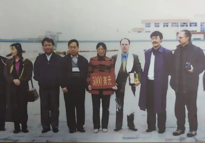 26年的惦念，等来10天的重逢，“我想找你种一棵树”
