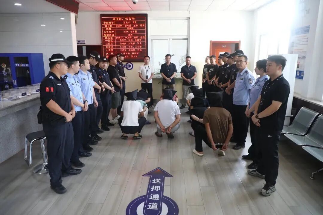 打掉60个团伙,刑拘364人!江西扫黑除恶首战告捷 打掉60个团伙,刑拘364人!江西扫黑除恶首战告捷