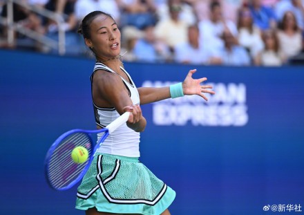 郑钦文超级翻盘再上演 郑钦文第三次闯入美网八强 郑钦文超级翻盘再上演 郑钦文第三次闯入美网八强