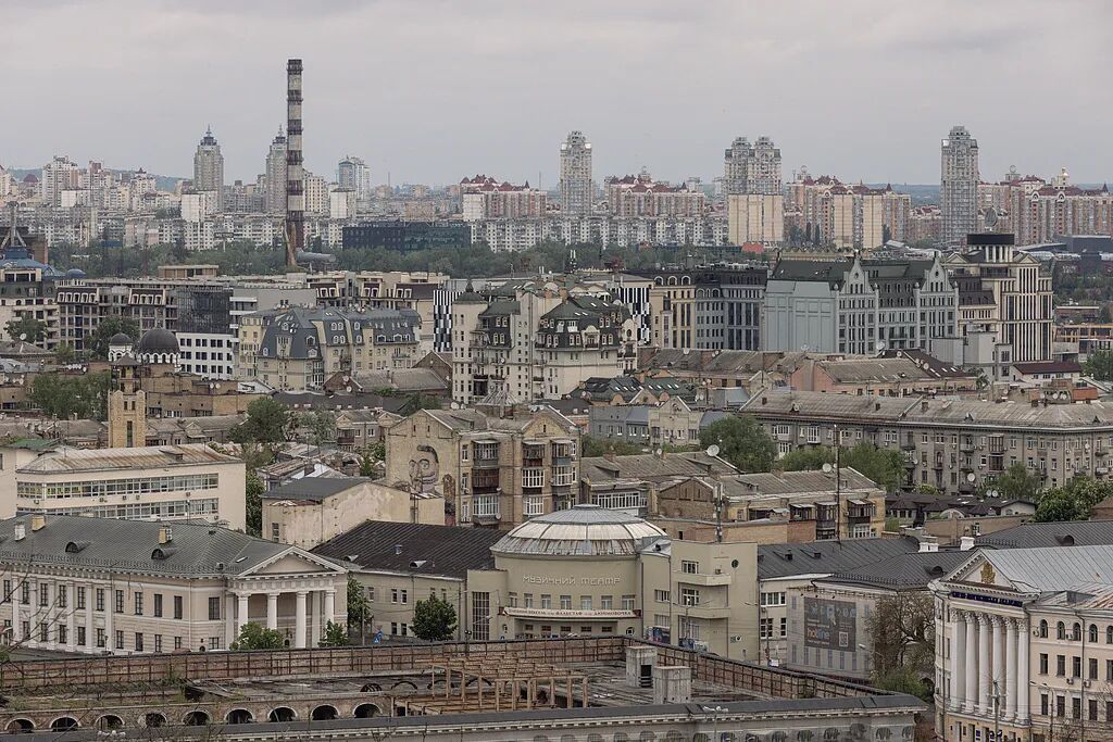 普京“停火三天”命令刚到期,俄军就宣布对乌克兰基辅市发动大规模打击 普京“停火三天”命令刚到期,俄军就宣布对乌克兰基辅市发动大规模打击