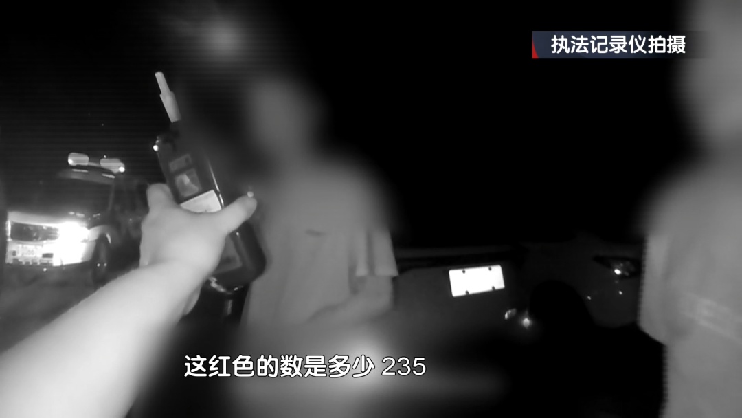 北京警方刑拘2人:姑父&外甥上演 “顶包” 戏码! 北京警方刑拘2人:姑父&外甥上演 “顶包” 戏码!