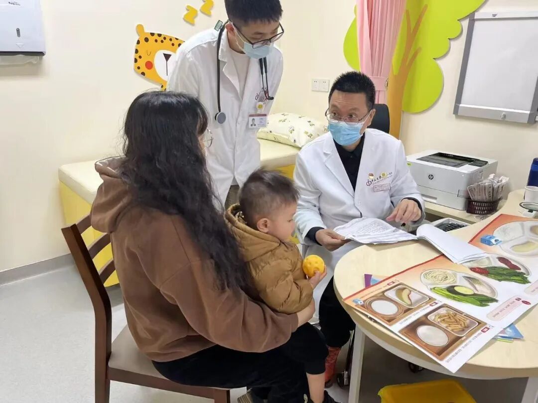 别急着扔猫!医生:过敏的锅,90%家庭甩错了对象 别急着扔猫!医生:过敏的锅,90%家庭甩错了对象