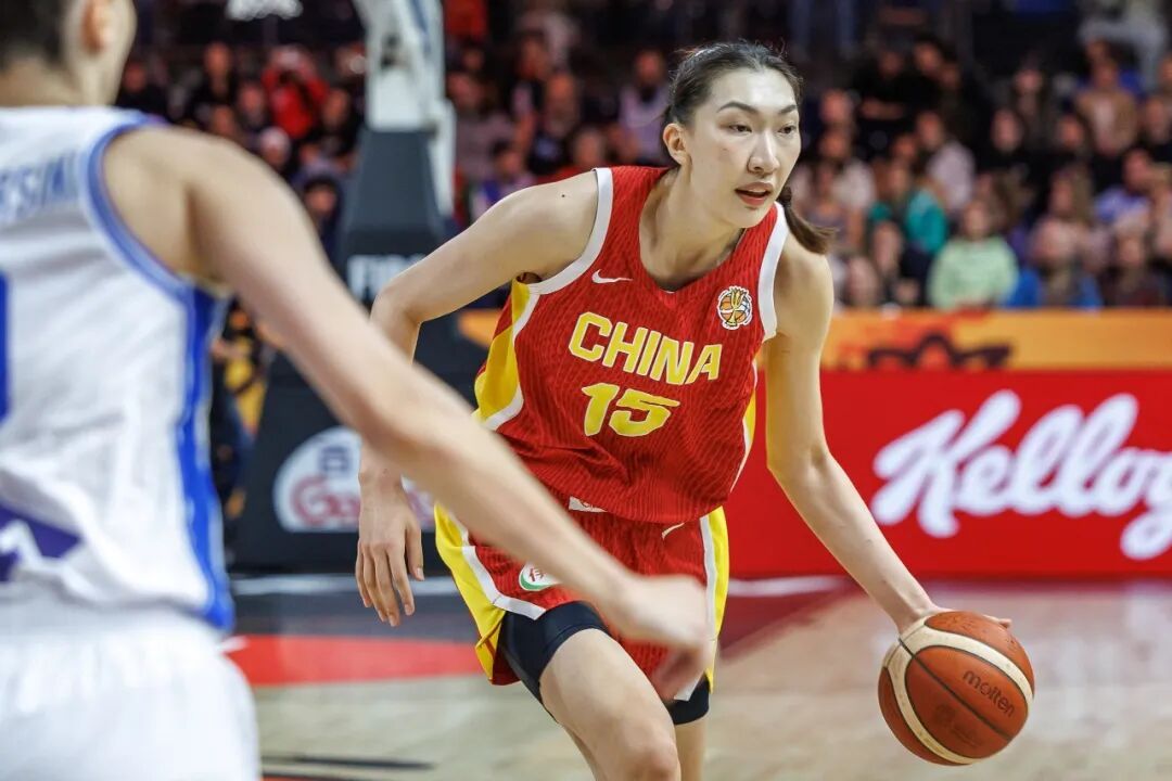 中国女篮20分大胜意大利勇夺小组第二,将在淘汰赛首轮中对阵波多黎各 中国女篮20分大胜意大利勇夺小组第二,将在淘汰赛首轮中对阵波多黎各