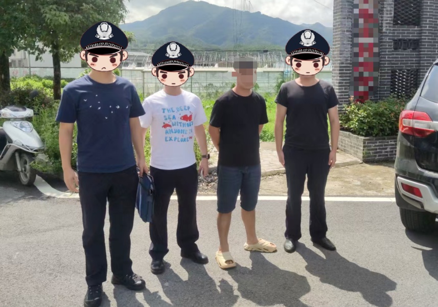 恶意差评！警方打掉一新型网络犯罪团伙