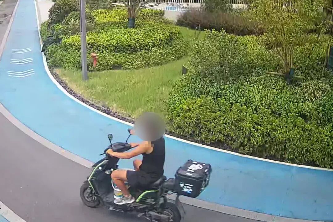 杭州一小区上百台空调集体“罢工”,维修人员上门一看愣住了:电线全被剪断偷走…… 杭州一小区上百台空调集体“罢工”,维修人员上门一看愣住了:电线全被剪断偷走……