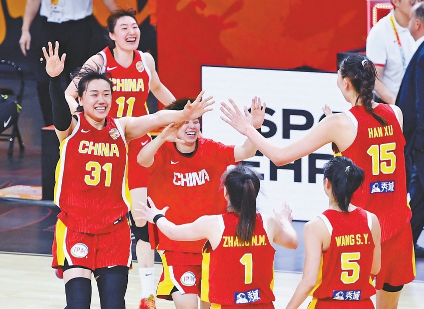 大胜意大利队20分中国女篮小组第二出线 大胜意大利队20分中国女篮小组第二出线