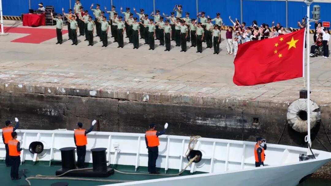 中国海警，圆满完成任务！