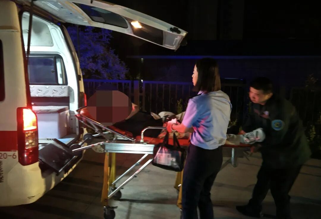 凌晨,Z37次列车紧急停车4分钟 凌晨,Z37次列车紧急停车4分钟