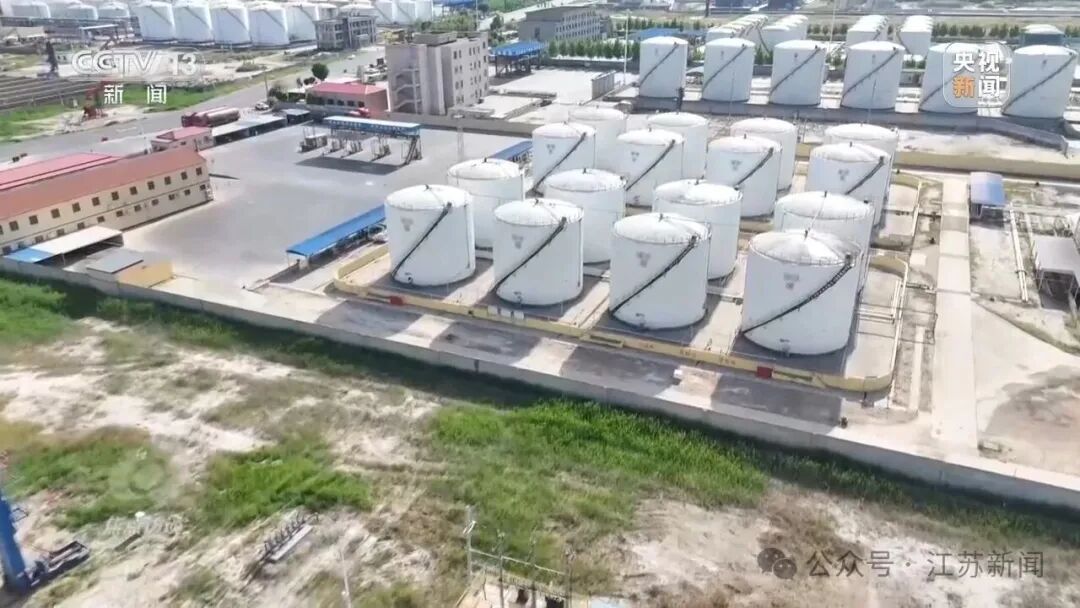 央视曝光:劣质柴油每升比国家牌价低2元 央视曝光:劣质柴油每升比国家牌价低2元