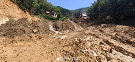 江西遂川泥石流已致12人遇难1人失联江西遂川正全力搜救最后一名失联者 江西遂川泥石流已致12人遇难1人失联江西遂川正全力搜救最后一名失联者