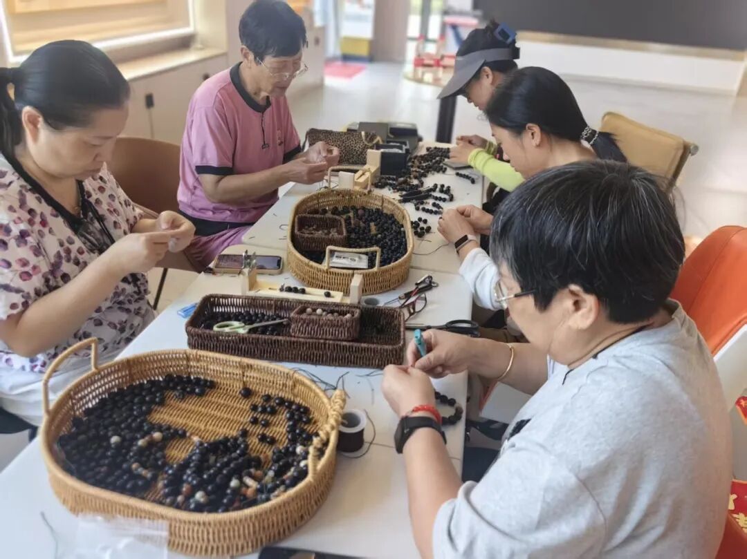 纸短情长，这个社区12封手写信背后的故事……