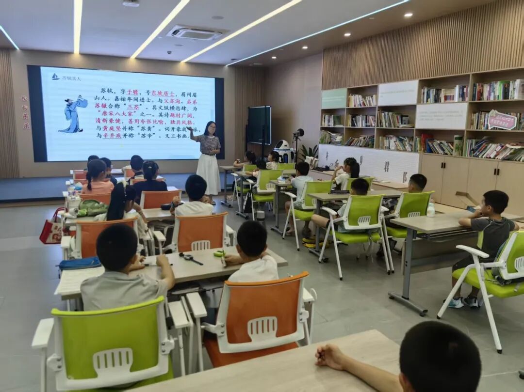 纸短情长，这个社区12封手写信背后的故事……