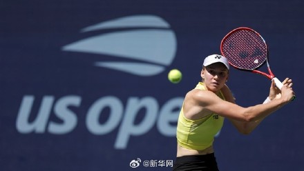 郑钦文不敌莱巴金娜止步美网八强 郑钦文不敌莱巴金娜止步美网八强