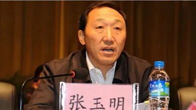 退休后主动投案,原云南省农业厅厅长张玉明被公诉 退休后主动投案,原云南省农业厅厅长张玉明被公诉