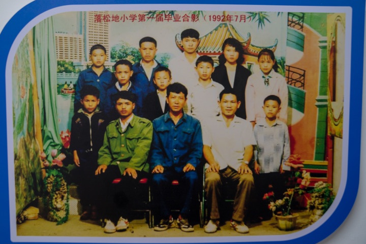 坚守“麻风村”40年的他，迎来讲台上最后一个教师节