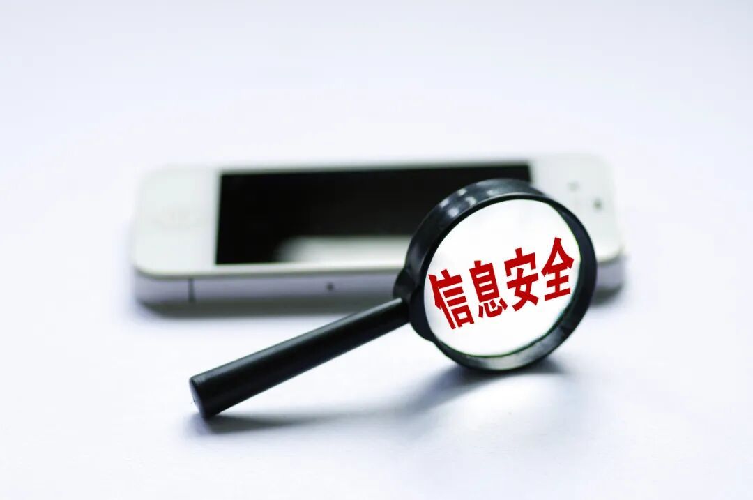 收到这种"中秋卡"别用，近期大量出现！律师建议"直接丢"