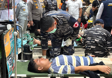 印尼客轮倾覆已致6人遇难130人失踪 印尼客轮倾覆已致6人遇难130人失踪