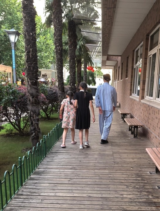 “电视剧不敢拍的,发生在我们家身上” “电视剧不敢拍的,发生在我们家身上”