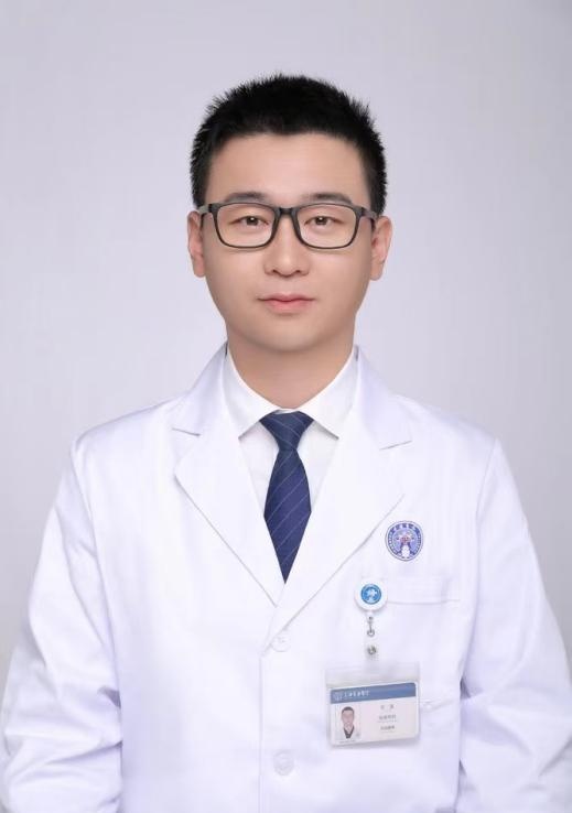 高铁上孕妇突发临产,海医大军医挺身而出守护母子平安! 高铁上孕妇突发临产,海医大军医挺身而出守护母子平安!