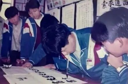 开学典礼上,“无臂教授”的演讲火了!从宁波到杭州,他说:在浙大实现了命运转折 开学典礼上,“无臂教授”的演讲火了!从宁波到杭州,他说:在浙大实现了命运转折
