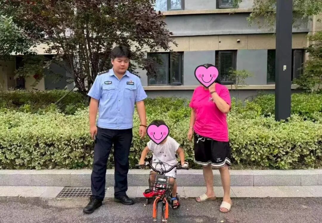 亲姐妹起争执，民警出手了