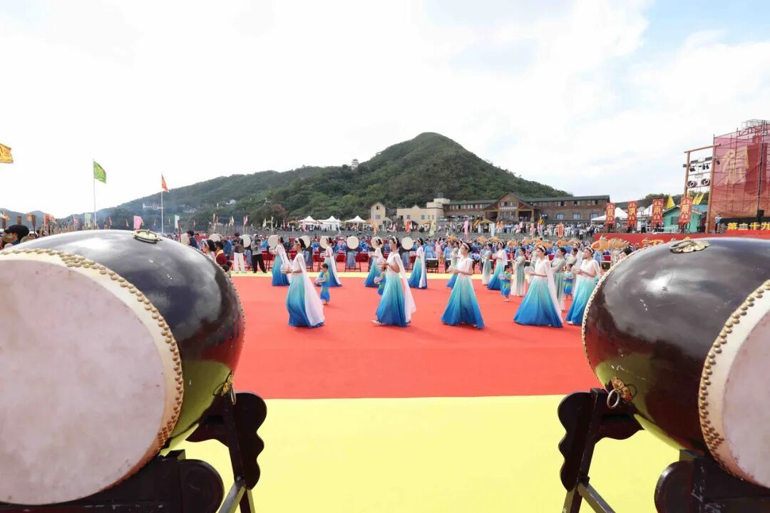 开渔啦!开渔节祭海仪式举行,1772艘渔船出海开捕 开渔啦!开渔节祭海仪式举行,1772艘渔船出海开捕