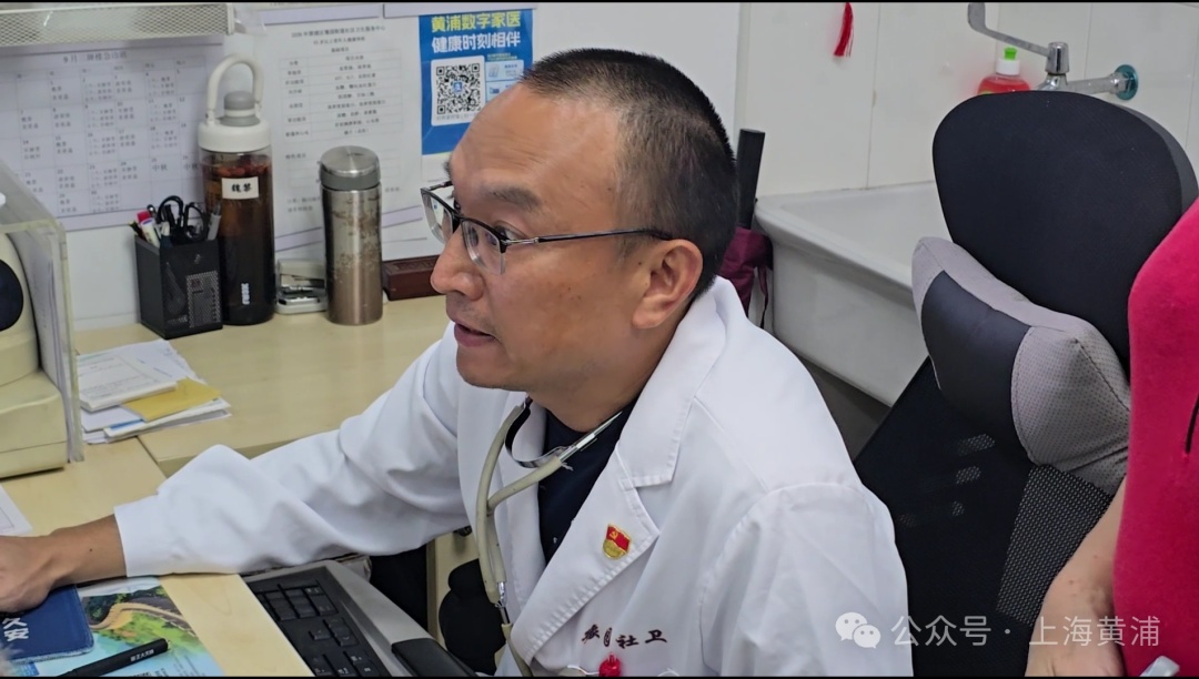 事发上海一火锅店！男子异物卡喉命悬一线，一对素不相识的夫妇出手了