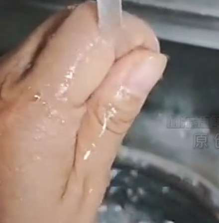 北方隐翅虫皮炎进入高峰期 北方隐翅虫皮炎进入高峰期