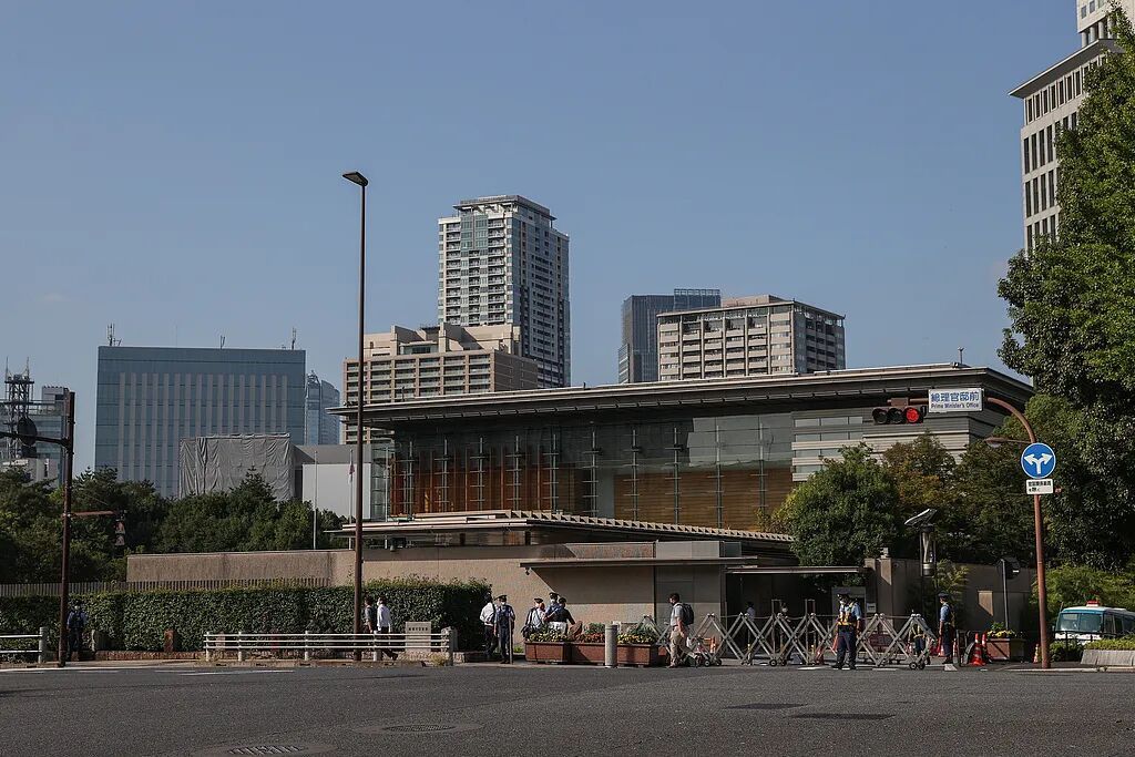 日本政府将召开临时内阁会议，高市内阁全体阁僚将提交辞呈