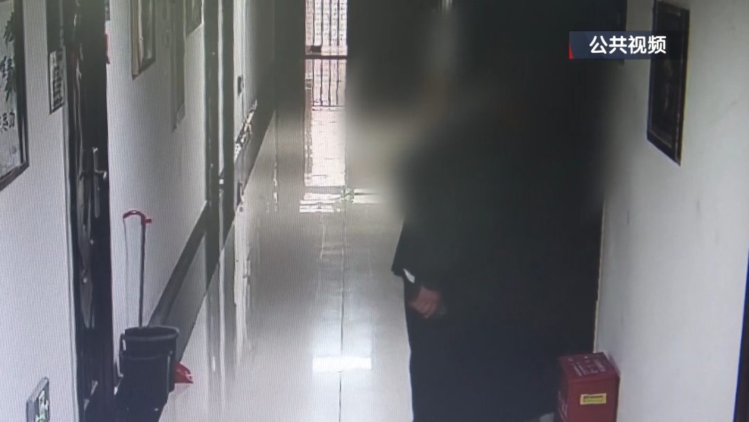 北京警方刑拘1名男子：瓶装水、卫生纸和现金，全都不能错过！