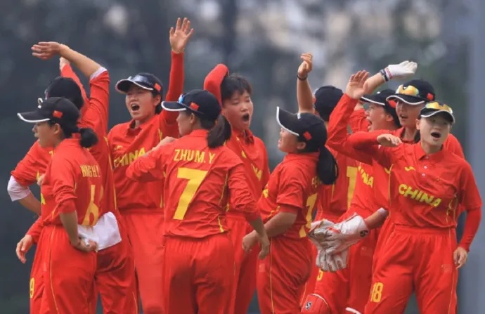 苦练12年,中国女子板球队亚运会一场没打就被淘汰:因降雨场地积水导致比赛取消 苦练12年,中国女子板球队亚运会一场没打就被淘汰:因降雨场地积水导致比赛取消