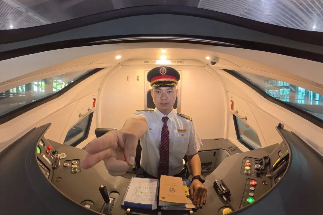 新线开通倒计时，首发阵容亮相