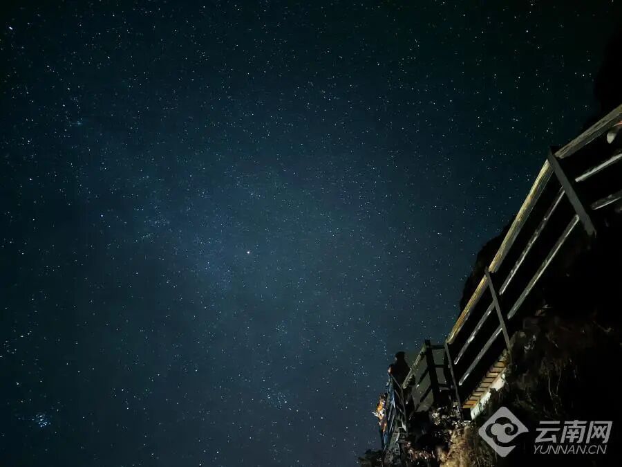 昆明一知名景区:秋冬夜爬项目将恢复! 昆明一知名景区:秋冬夜爬项目将恢复!