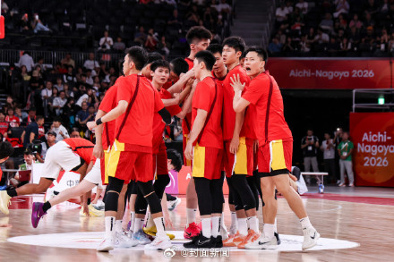 中国男篮将与伊朗男篮争铜 中国男篮将与伊朗男篮争铜